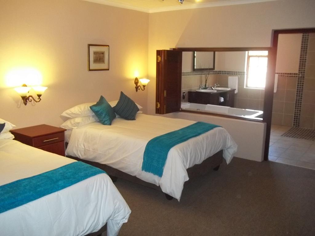 Queen Manor Boutique Guest House Graaff-Reinet Zimmer foto