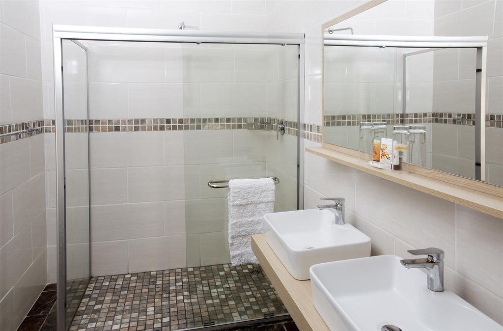 Queen Manor Boutique Guest House Graaff-Reinet Exterior foto